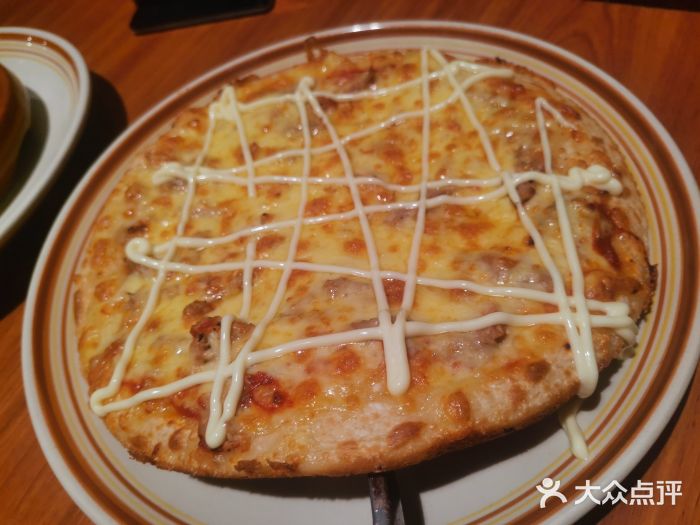 萨莉亚意式餐厅(万嘉商业广场店)鸡肉披萨配蛋黄酱图片
