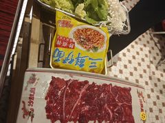 -沙胆彪炭炉牛杂煲(上海日月光广场店)