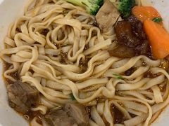 -康师傅私房牛肉面(马泉营奥莱店)