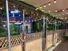 -琥珀老六龙虾(四里河店)
