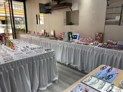 -零度眼镜·宝视友·蔡司依视路(吾悦花街店)