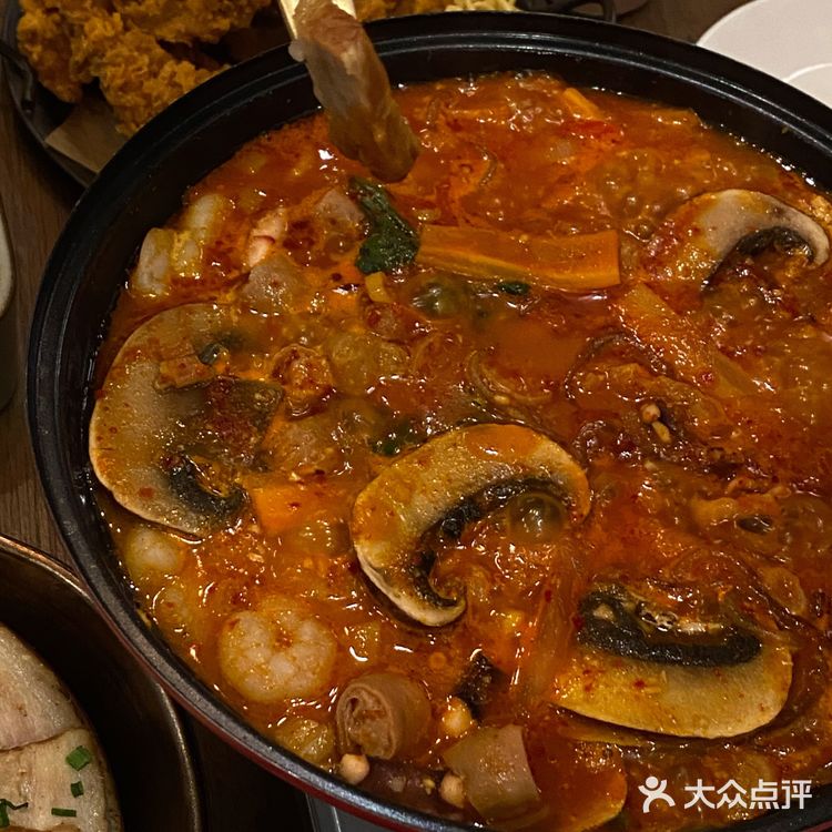 上海堂食第一顿☝🏻必须是这家章鱼牛肠锅