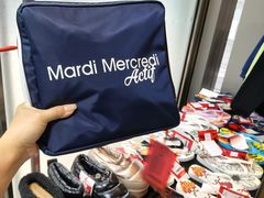 -广州周大福金融中心