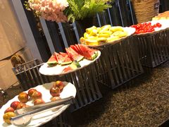 自助早餐水果-东方帝景假日酒店