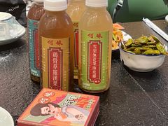 -何妹湿辣牛肉·粤式烧烤砂煲(桂雅路店)