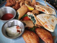 缤纷小食拼盘-bluefrog蓝蛙(皇庭广场店)