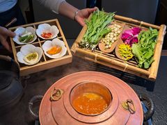 -菌自由丨野生菌火锅特色庭院餐厅(丽江古城店)