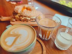 -Catch Bagel(芳草地店)