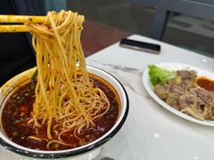 -伊穆祥牛肉面总店·清真