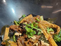 -醉人椒麻辣香锅(上地华联店)