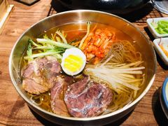 -明洞阿姨·韩式酱蟹烤肉·创意料理(三元桥店)