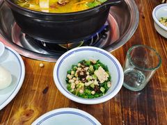 -云南印象昭通天麻火腿鸡(新疆石油花园二期店)