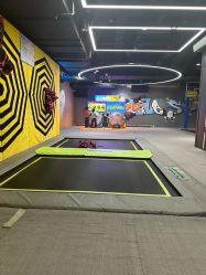 -反弹蹦床公园·亲子乐园·团建·派对(中庚漫游城店)