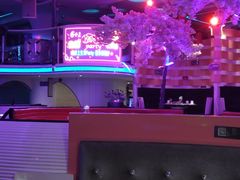 -巴特餐饮6加1音乐餐吧·新疆菜
