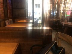 -玛格萝妮(汇智国际商业中心店)