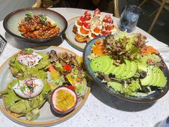 罗勒酱杂菌班尼迪蛋-BE BRIGHT KITCHEN(正佳广场店)