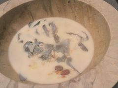 -滇小鱼·云南野生菌火锅(上杭路店)