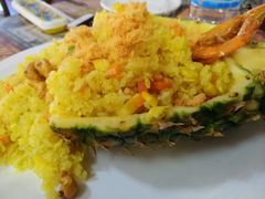 泰式香甜菠萝饭-玖月时尚泰式餐厅