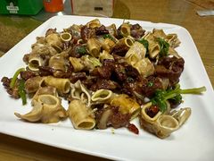 -超越海鲜屋(飞龙物业店)