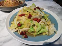 手撕圆白菜-懒人盐府人家(航天桥店)