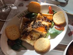 -Tapa Tapa