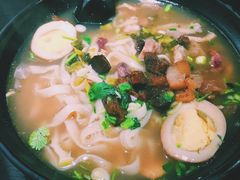 -花溪巷牛肉粉(泉城路店)