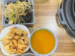 自助南瓜粥小菜水果-小米烤肉·和牛原切-创意韩料(东关店)