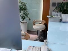 -大连何氏眼科医院