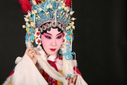 -华韵京剧摄影(洋桥角门东店)