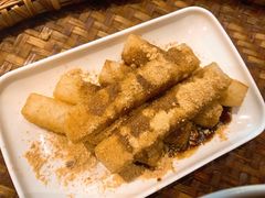 -爆炸头阿姨小四川正宗川味小吃(无任何分店)