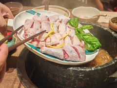 野生菌石锅土鸡-蘑界·野生菌火锅(深业上城店)