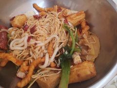 二楼麻辣香锅-西安翻译学院-东4食堂