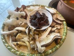 -滇菌王·野生菌山宴(宝海店)