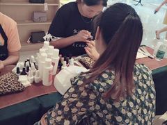 -首脑美容美发化妆美甲培训学校(龙岗校区)