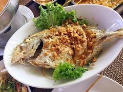 黑胡椒烤鱼-自然餐厅(Phuket)