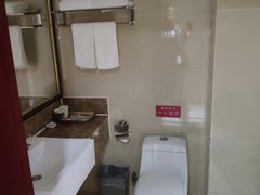 -如家旗下-成都蜀汉东路一品天下地铁站睿柏·云酒店