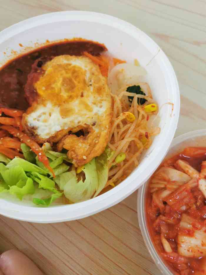 金阿姨朝鲜风味(芜湖店)-"外卖上面看见这一家 感觉评价不错 就点了.