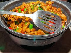 -蛙小侠·沸腾砂锅(西关新天地店)