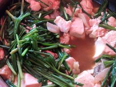 韭菜焖豆腐-天强农家菜馆