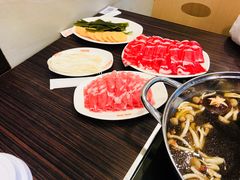 -呷哺呷哺 黄金牧场 (欢乐谷店)