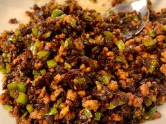 黑三剁-泓0871臻选云南菜·味庄