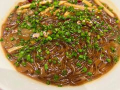 沙蒜烧豆面-新荣记(南京西路店)