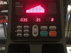 -银吉姆健身(恒隆馆)