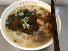 -文山荷鲜居(翠湖店)