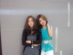 姐妹花-美秀造型