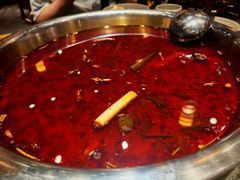 -肖肖酸萝卜鱼火锅(总店)