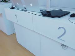 -闪电蜂手机快修连锁·上海永赋科技店