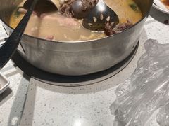 -肥仔文澳门猪骨煲(南京西路店)