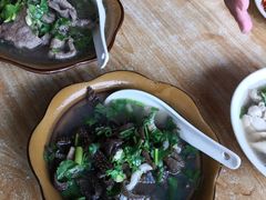 -周记翘脚牛肉