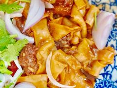 -壹阁胡羊焖饼(特色小吃街店)